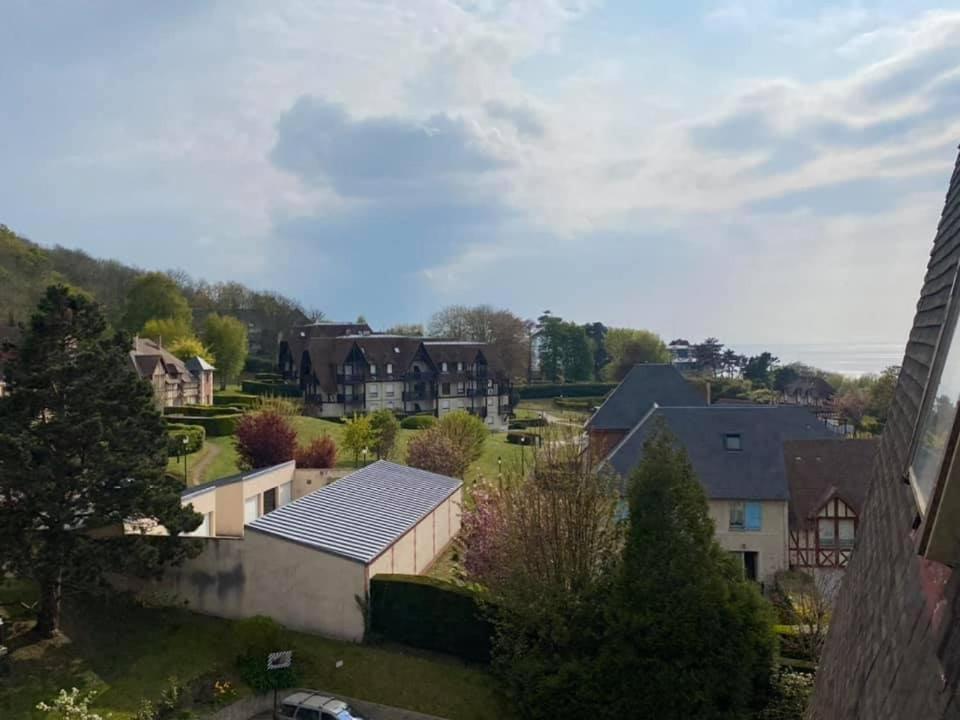 Residence Les Flots Bleu Trouville-Sur-Mers Zewnętrze zdjęcie